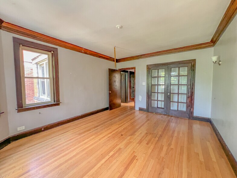 7957-7959 S Muskegon Ave, Chicago, IL à vendre - Photo de l’immeuble – Image 3 sur 3