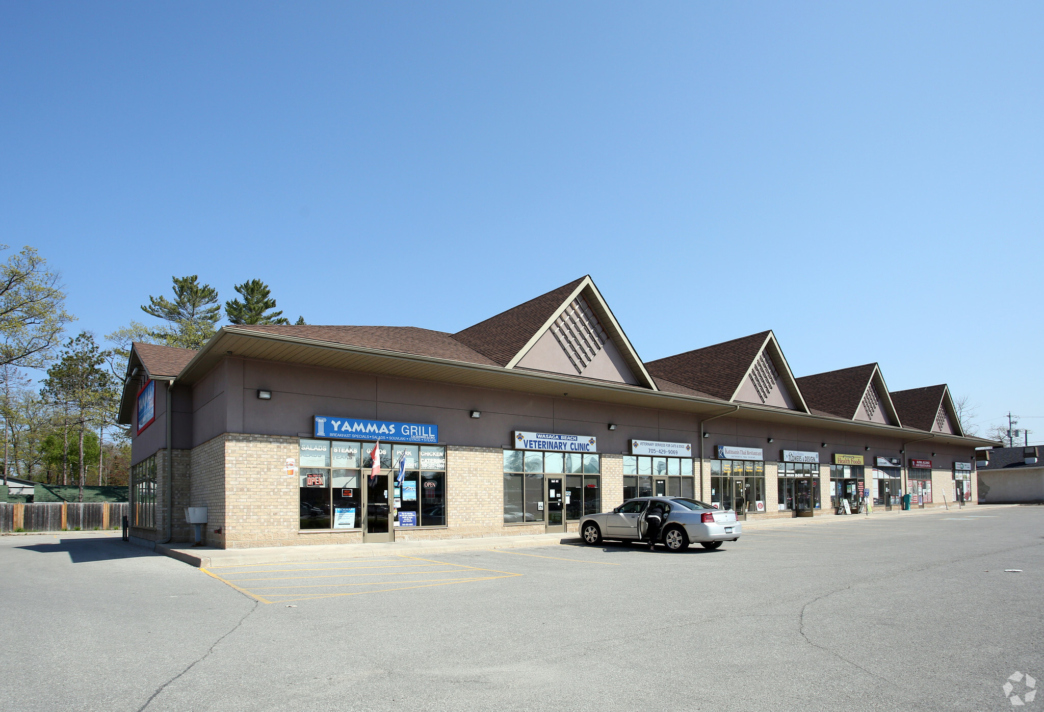 1288 Mosley St, Wasaga Beach, ON à louer Photo principale– Image 1 sur 6