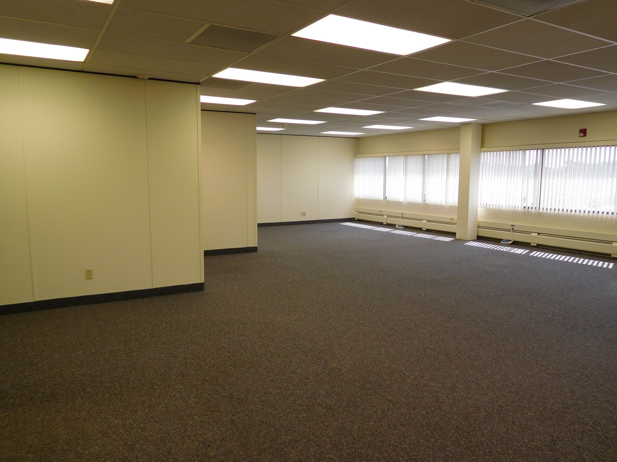 4901 Towne Centre Rd, Saginaw, MI à louer Autre– Image 1 sur 5