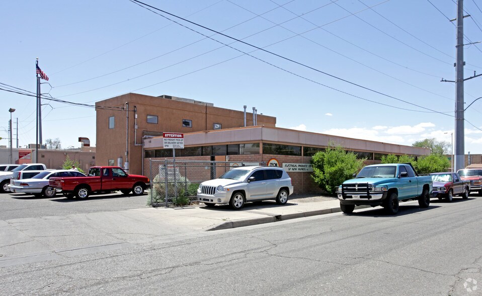 2024 5th St NW, Albuquerque, NM à vendre - Photo principale – Image 1 sur 5