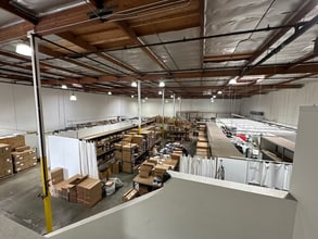 2501-2551 S Alameda St, Los Angeles, CA à louer Photo intérieure– Image 1 sur 6