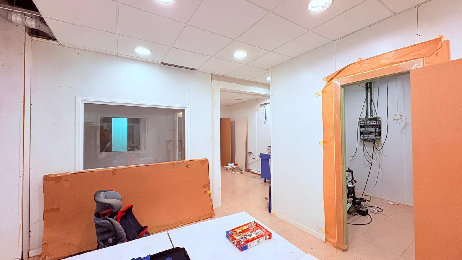 Immeuble residentiel dans Castellar del Vallès, Barcelona à vendre Photo principale– Image 1 sur 4