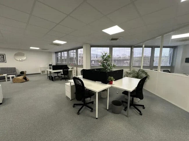 Plus de détails pour 2 Rue Marcel Doret, Blagnac - Bureau à louer