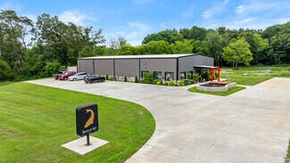Plus de détails pour 2253 Boyds Creek Hwy, Sevierville, TN - Local d’activités à vendre