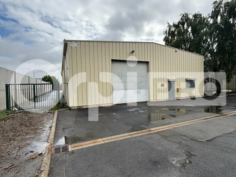 Industriel/Logistique dans Saint-Laurent-Blangy à louer - Photo de l’immeuble – Image 1 sur 7