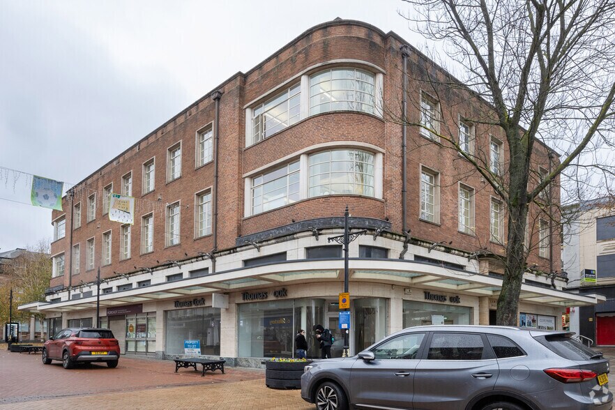 High St, Newcastle Under Lyme à louer - Photo de l’immeuble – Image 2 sur 2