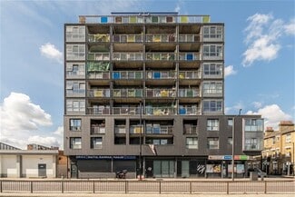 Plus de détails pour 82-96 Old Kent Rd, Londres - Bureau à louer