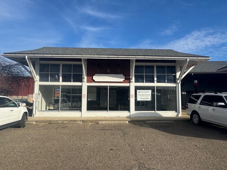 261 Market St, Zanesville, OH à louer - Photo de l’immeuble – Image 2 sur 5