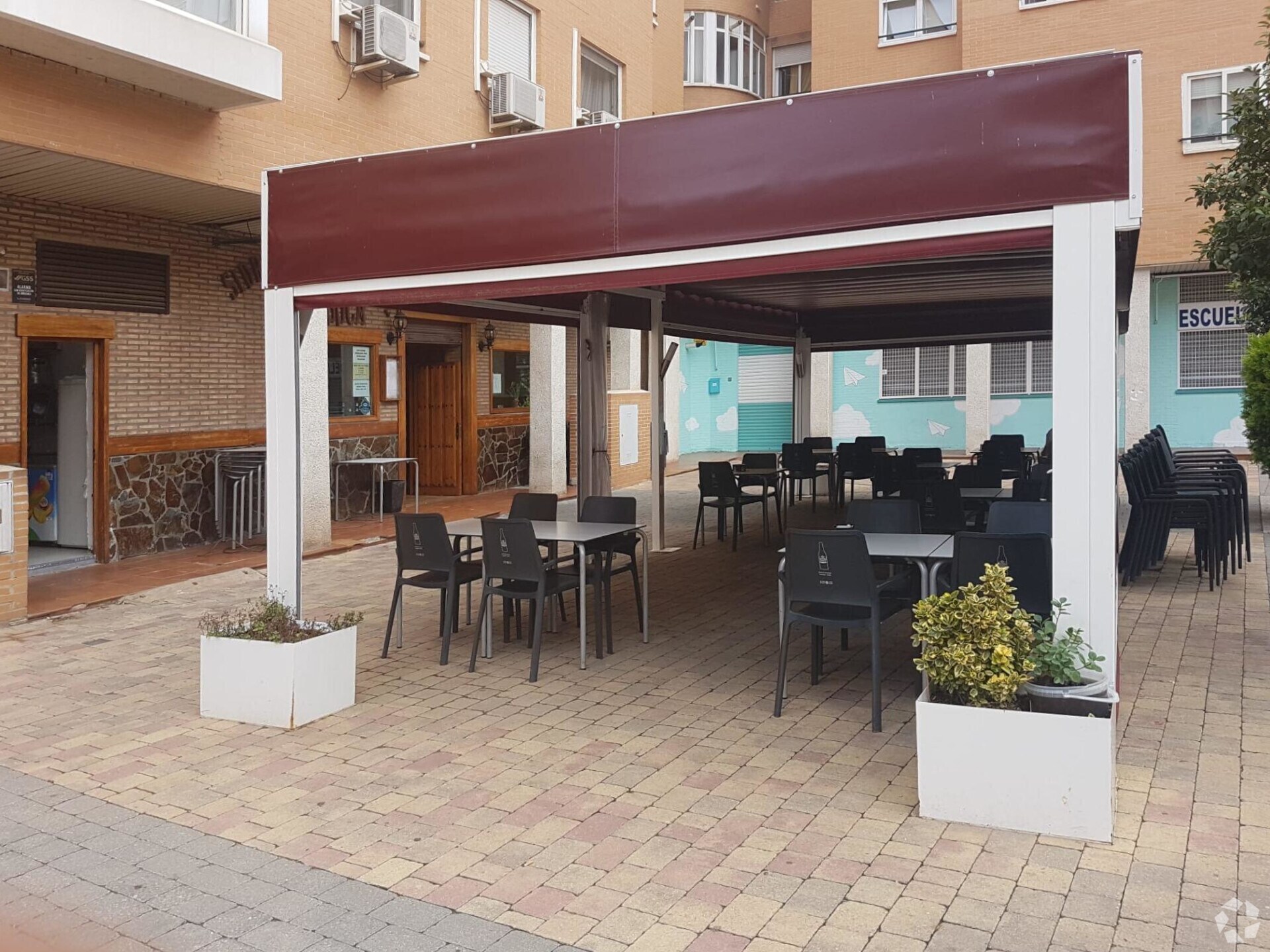 Local commercial dans Torrejón de Ardoz, Madrid à louer Photo intérieure– Image 1 sur 20