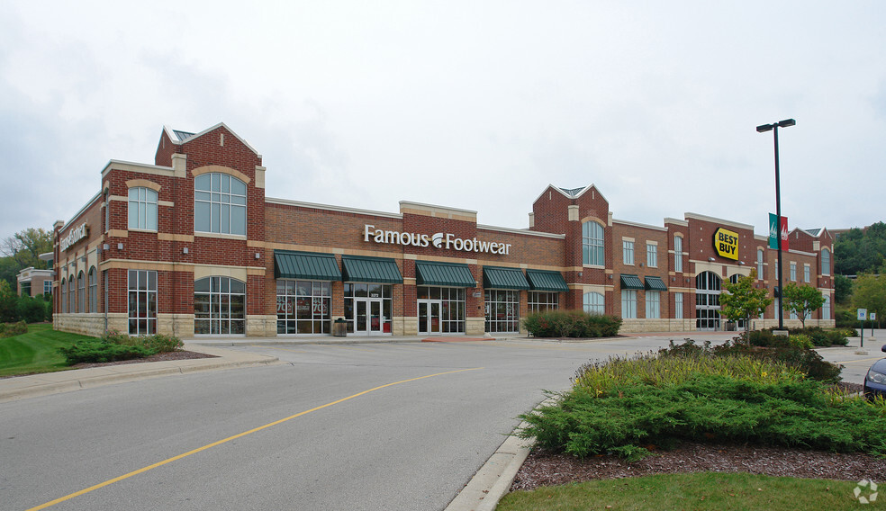 3270-3272 Golf Rd, Delafield, WI à vendre - Photo principale – Image 1 sur 7