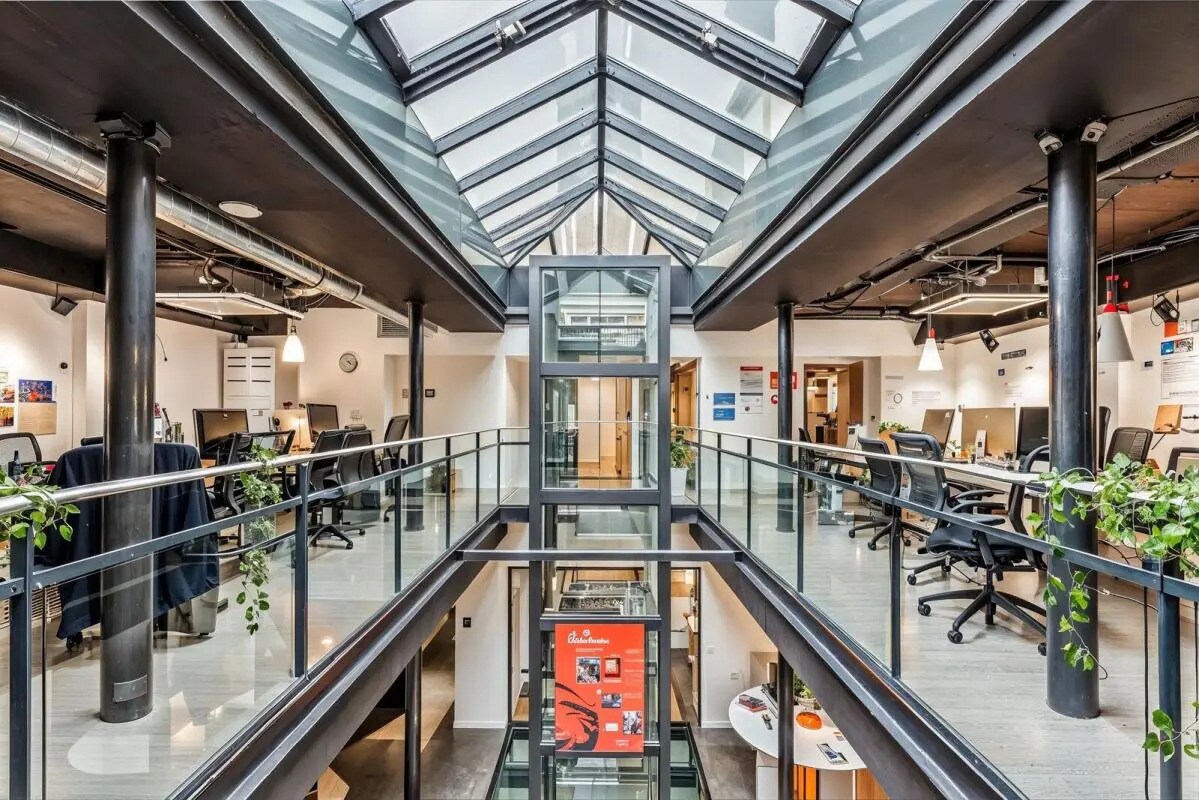 Bureau dans Paris à vendre Photo de l’immeuble– Image 1 sur 9