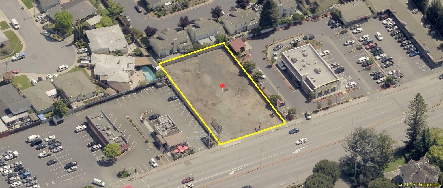 18600 Hesperian Blvd, Hayward, CA à vendre Photo principale– Image 1 sur 4