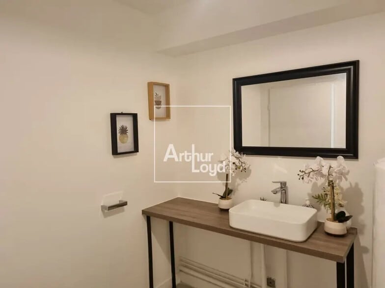 Bureau dans Melun à vendre - Photo intérieure – Image 3 sur 7