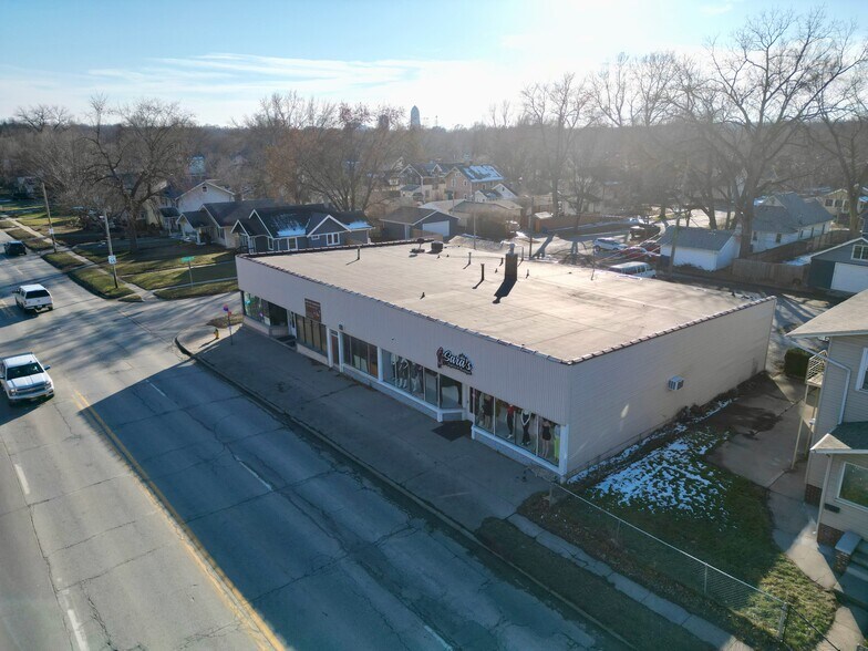 2100 E 14th St, Des Moines, IA à vendre - Photo de l’immeuble – Image 1 sur 1