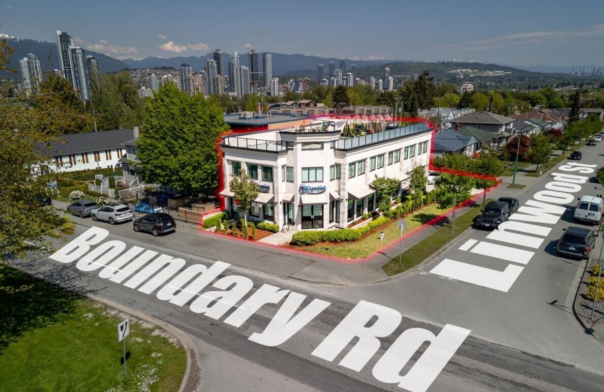 3456 Boundary Rd, Vancouver, BC à vendre Photo principale– Image 1 sur 9