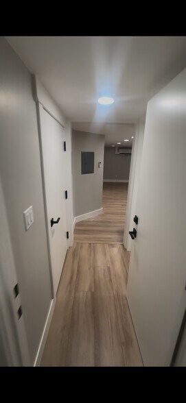 4212 S Highland Dr, Millcreek, UT à louer - Photo de l’immeuble – Image 3 sur 8