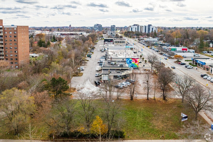115 Union Blvd, Kitchener, ON à vendre - Aérien – Image 3 sur 3