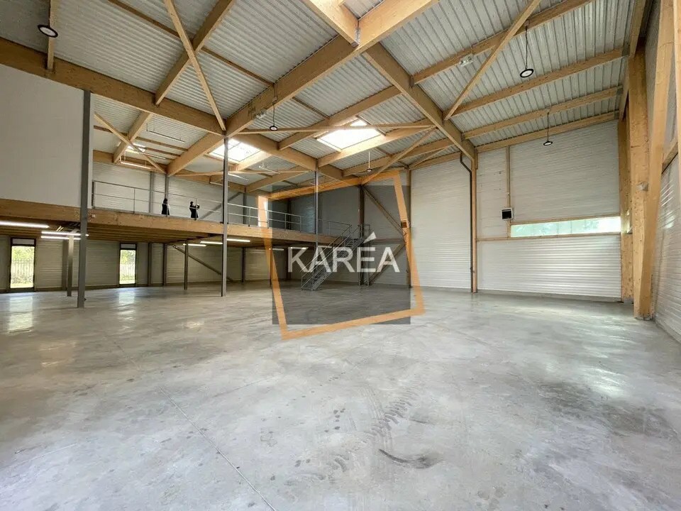 Local d’activités dans Chanteloup-en-Brie à louer Photo intérieure– Image 1 sur 4