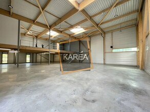 Local d’activités dans Chanteloup-en-Brie à louer Photo intérieure– Image 1 sur 4