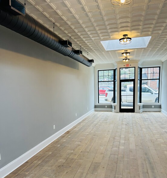 5 E King St, Malvern, PA à louer - Photo de l’immeuble – Image 2 sur 5