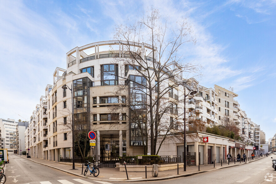 3 Bis Rue D'Arsonval, Paris à louer - Photo principale – Image 1 sur 2