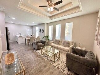 Plus de détails pour 1014 Starr St, Mercedes, TX - Logement à vendre