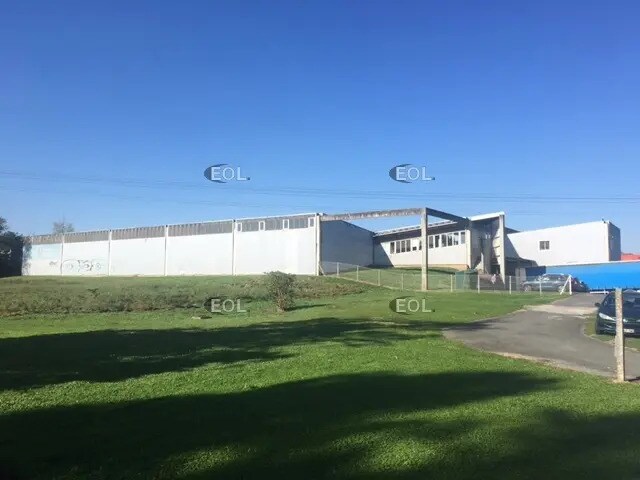 Plus de détails pour Industriel/Logistique à louer