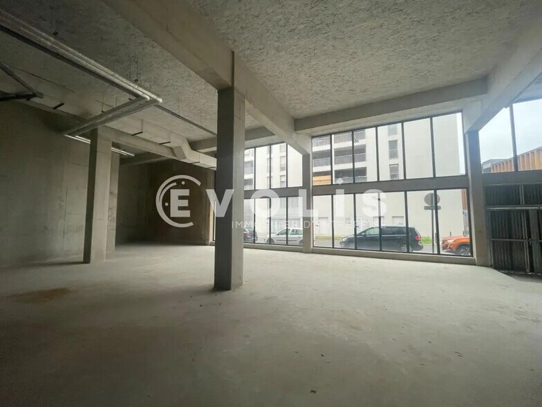 Local d'activités dans Bordeaux à vendre - Photo intérieure – Image 1 sur 10