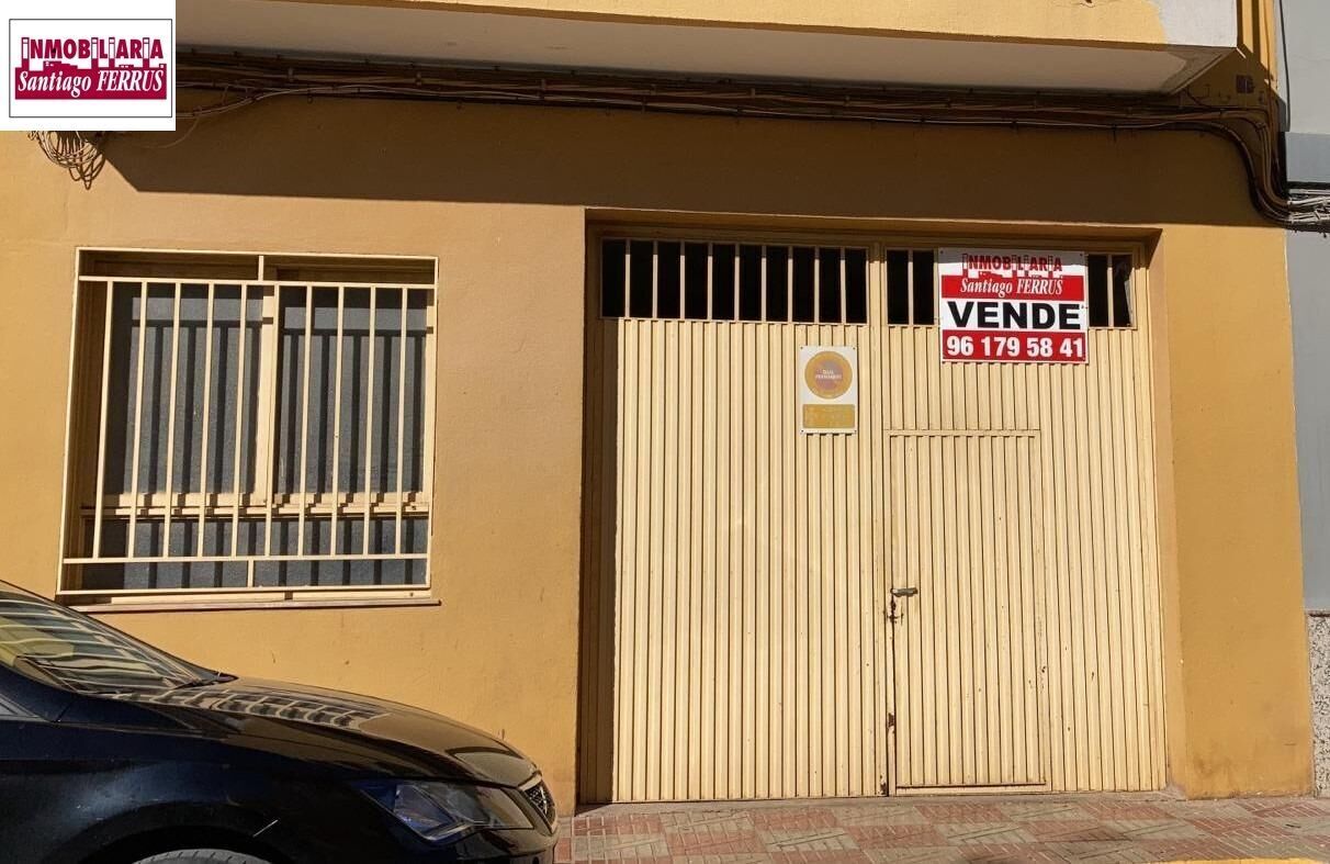 Local commercial dans Benifaió, Valencia à vendre Photo de l’immeuble– Image 1 sur 6