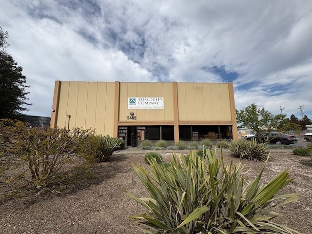 3405 Standish Ave, Santa Rosa, CA à louer Photo intérieure– Image 1 sur 4