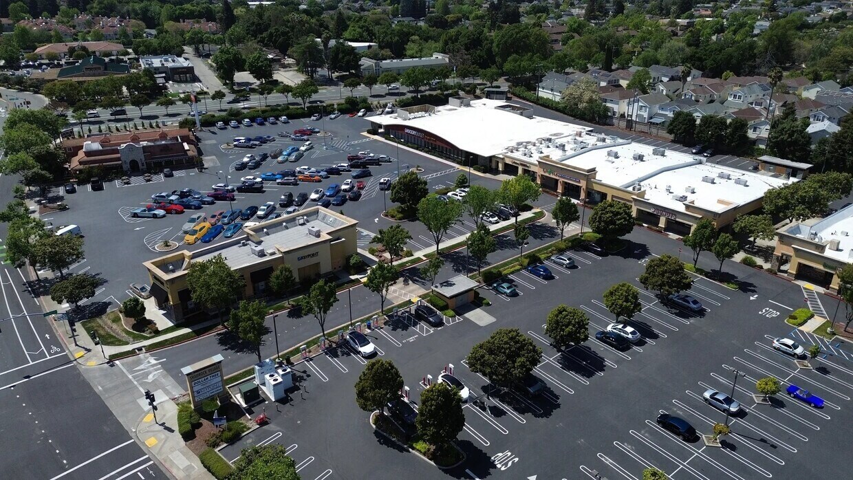 7991 Amador Valley Blvd, Dublin, CA à louer Photo principale– Image 1 sur 7