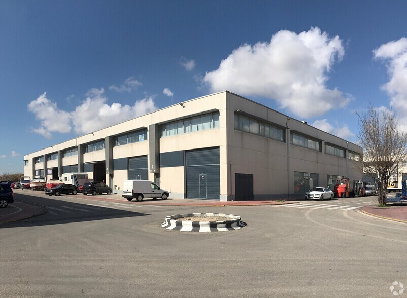 Industriel/Logistique dans Meco, Madrid à vendre - Photo de l’immeuble – Image 2 sur 4