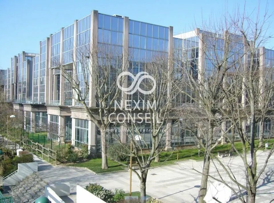 Bureau dans Neuilly-Plaisance à louer Photo de l’immeuble– Image 1 sur 11