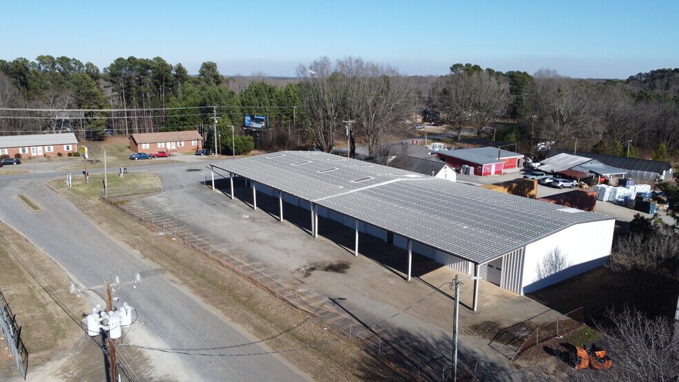 4857 N NC 16 Business Hwy, Denver, NC à vendre - Photo de l’immeuble – Image 3 sur 10