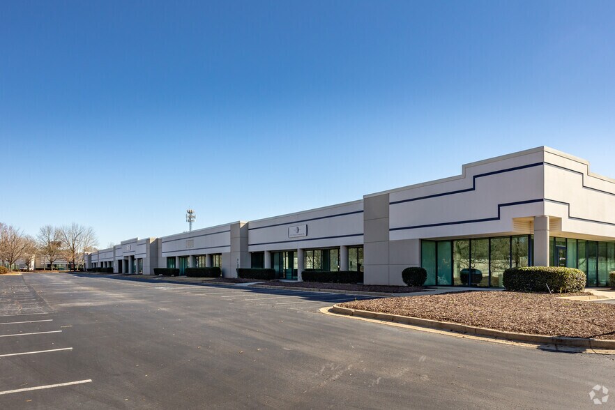 4777 Aviation Pky, Atlanta, GA à louer - Photo principale – Image 1 sur 5