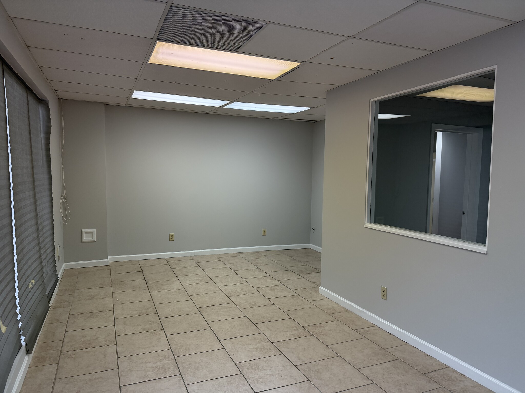 1676-1710 Barcrest Dr, Memphis, TN à louer Photo intérieure– Image 1 sur 10