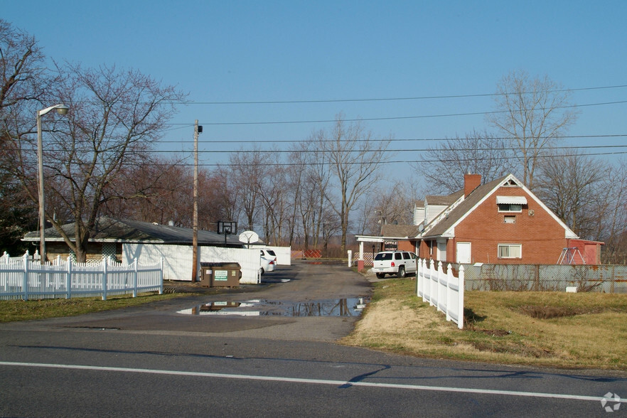 7505 S Telegraph Rd, Temperance, MI à vendre - Photo principale – Image 1 sur 18