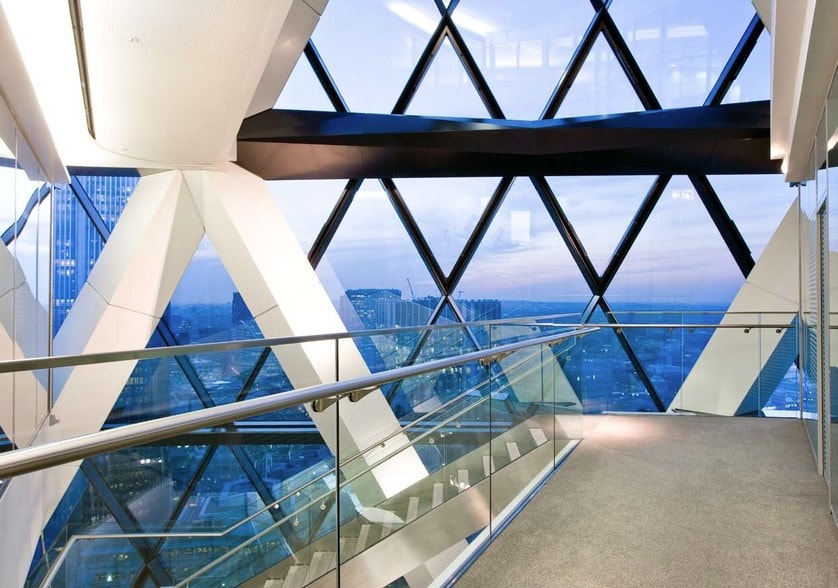 30 St Mary Axe, Londres à louer - Photo intérieure – Image 2 sur 39