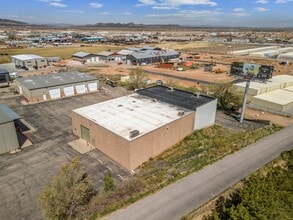 1342 W Industrial Rd, Cedar City, UT à louer Photo de l’immeuble– Image 2 sur 22