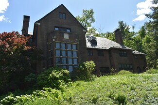 Plus de détails pour 9 Park Pl, Corning, NY - Spécialisé à vendre