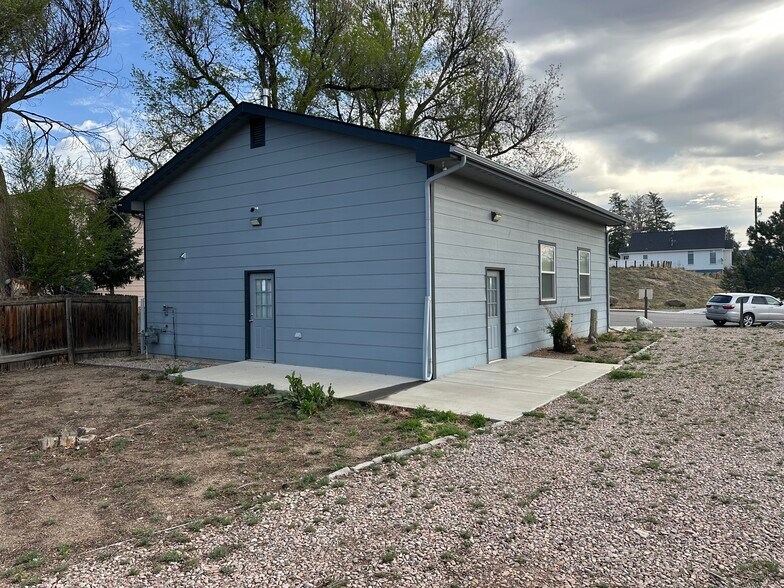 17 S Cantril St, Castle Rock, CO à vendre - Photo de l’immeuble – Image 3 sur 8
