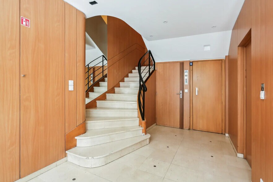 Espace de coworking dans Paris à louer - Photo intérieure – Image 1 sur 13