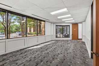 8000 Centre Park Dr, Austin, TX à louer Photo intérieure– Image 1 sur 4