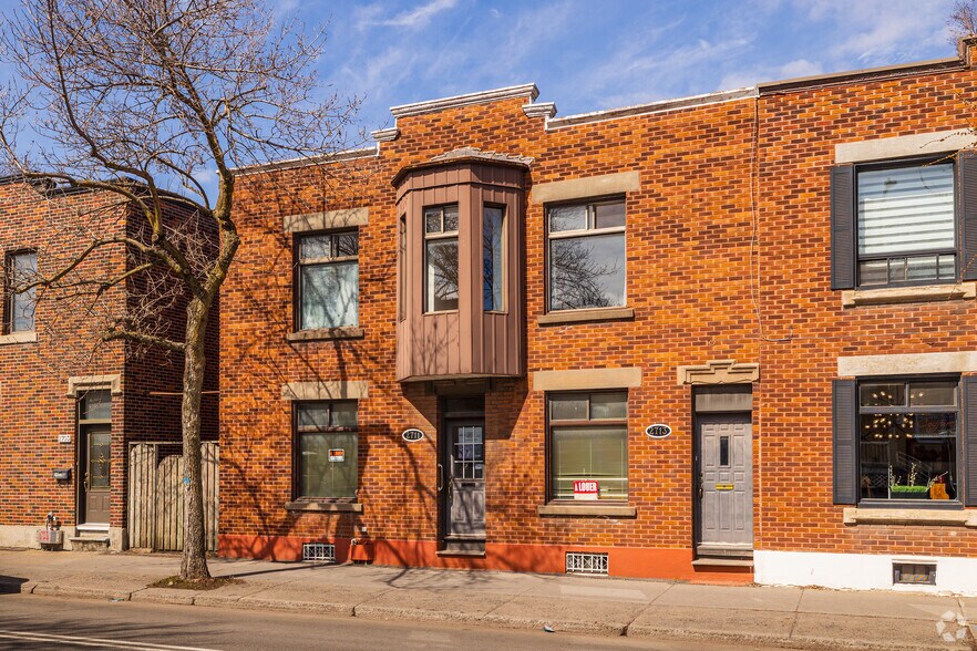 2711 Rue Beaubien E, Montréal, QC à louer - Photo de l’immeuble – Image 3 sur 3