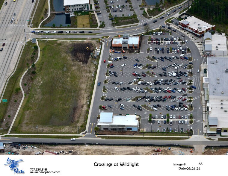 76303 William Burgess Rd, Yulee, FL à louer - Photo de l’immeuble – Image 2 sur 6