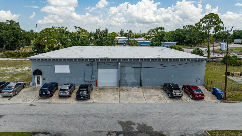 2169 10th St, Sarasota, FL à vendre - Photo de l’immeuble – Image 1 sur 72