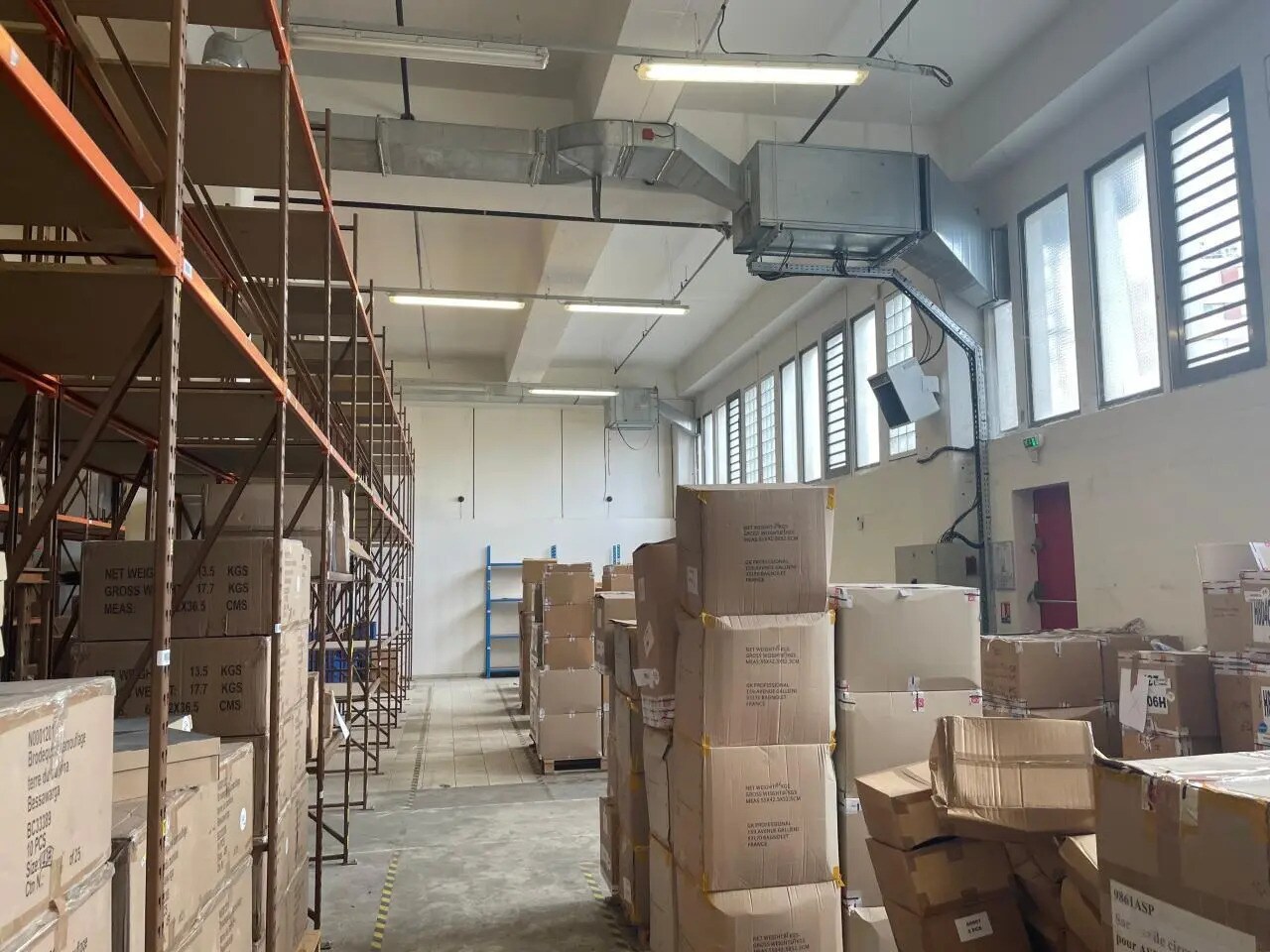 Local d'activités dans Montreuil à vendre Photo intérieure– Image 1 sur 7