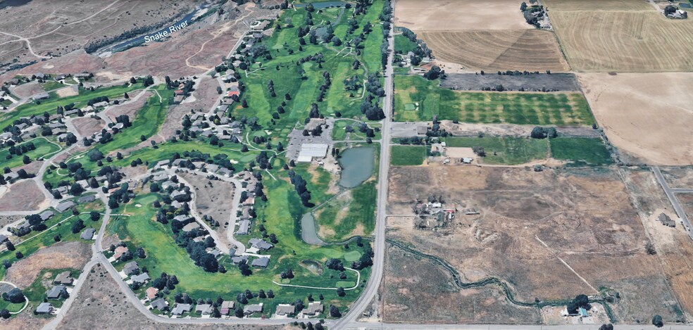 692 Golf Course rd, Jerome, ID à vendre - Photo de l’immeuble – Image 2 sur 13