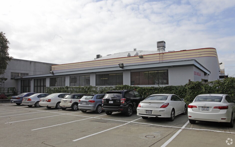 1355 Ocean Ave, Emeryville, CA à louer - Photo principale – Image 1 sur 3