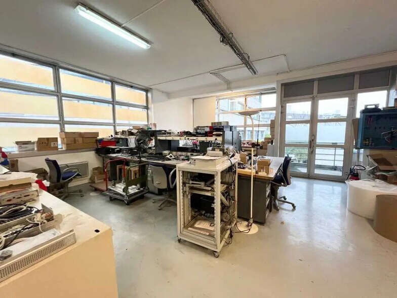 Bureau dans Paris à louer - Photo de l’immeuble – Image 2 sur 5